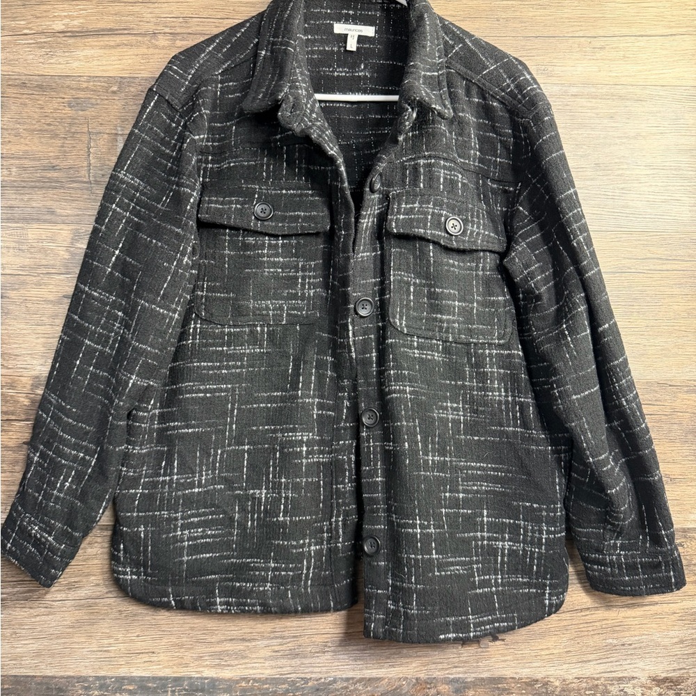 Maurices Black and White Textured Button Down Shirt